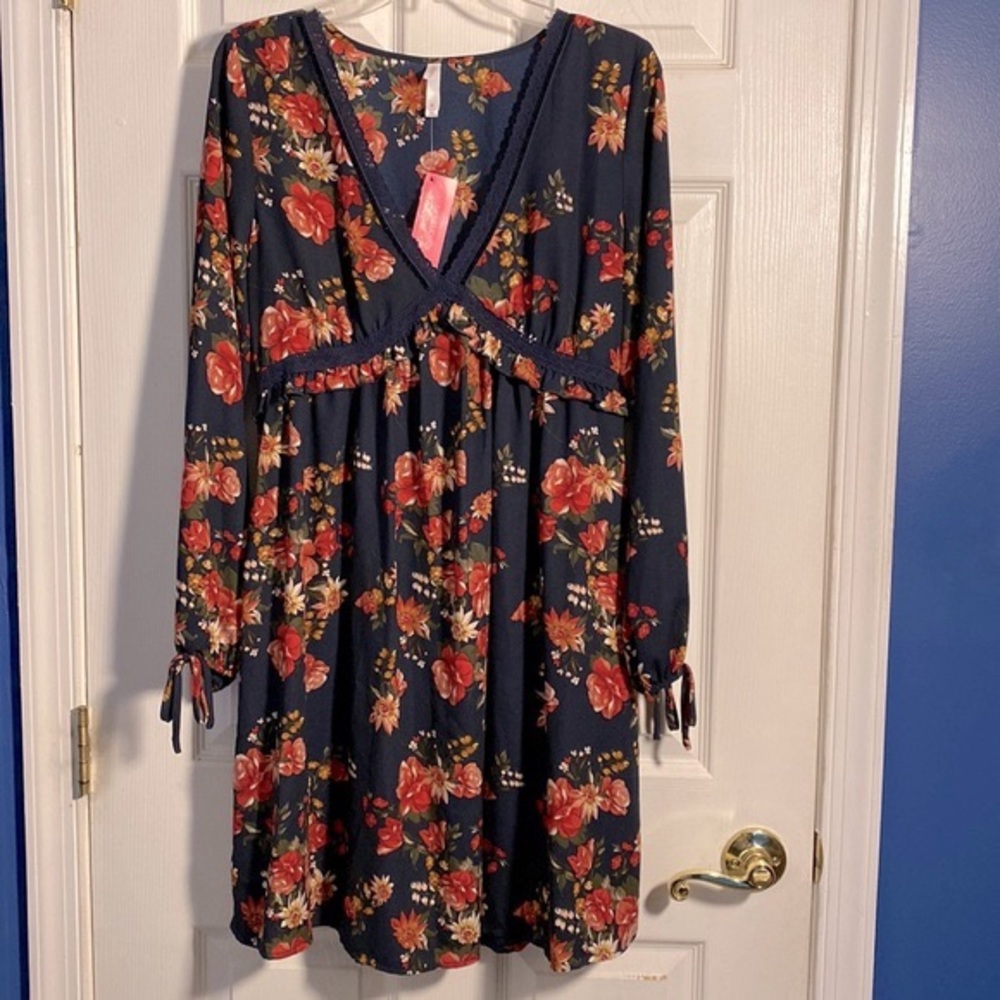 Xhilaration Women’s Midi Navy Blue Floral Dress Medium NWT